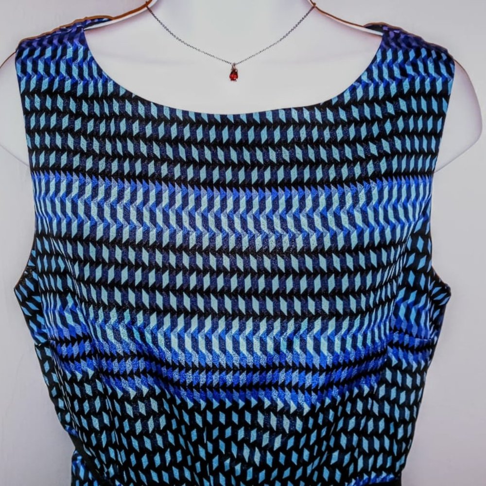 ANN TAYLOR LOFT DRESS